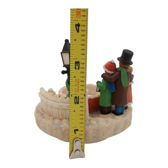 Yankee Candle Our America Large Jar Candle Topper Christmas Carol Singers Dog - Picture 9 of 16